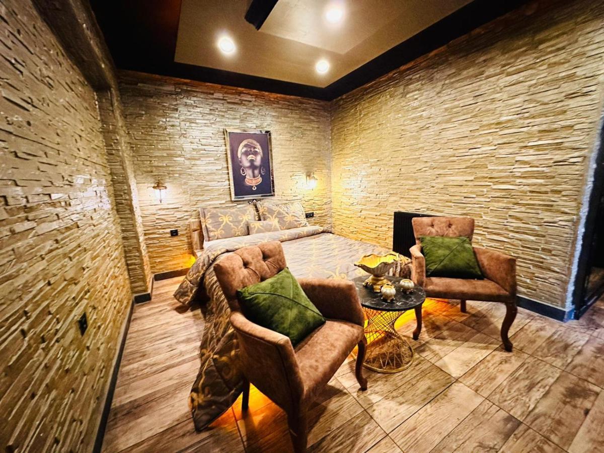 Апартаменти Golden Rock House Анкара Екстер'єр фото
